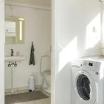 2 Bedroom Cozy In