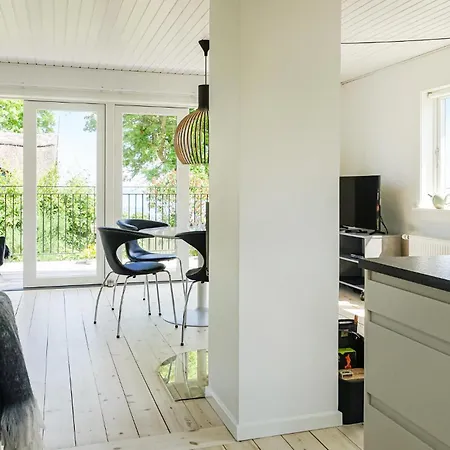 Ferienhaus 2 Bedroom Cozy In Svaneke