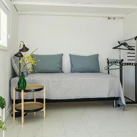 2 Bedroom Cozy In Сasa de vacaciones *